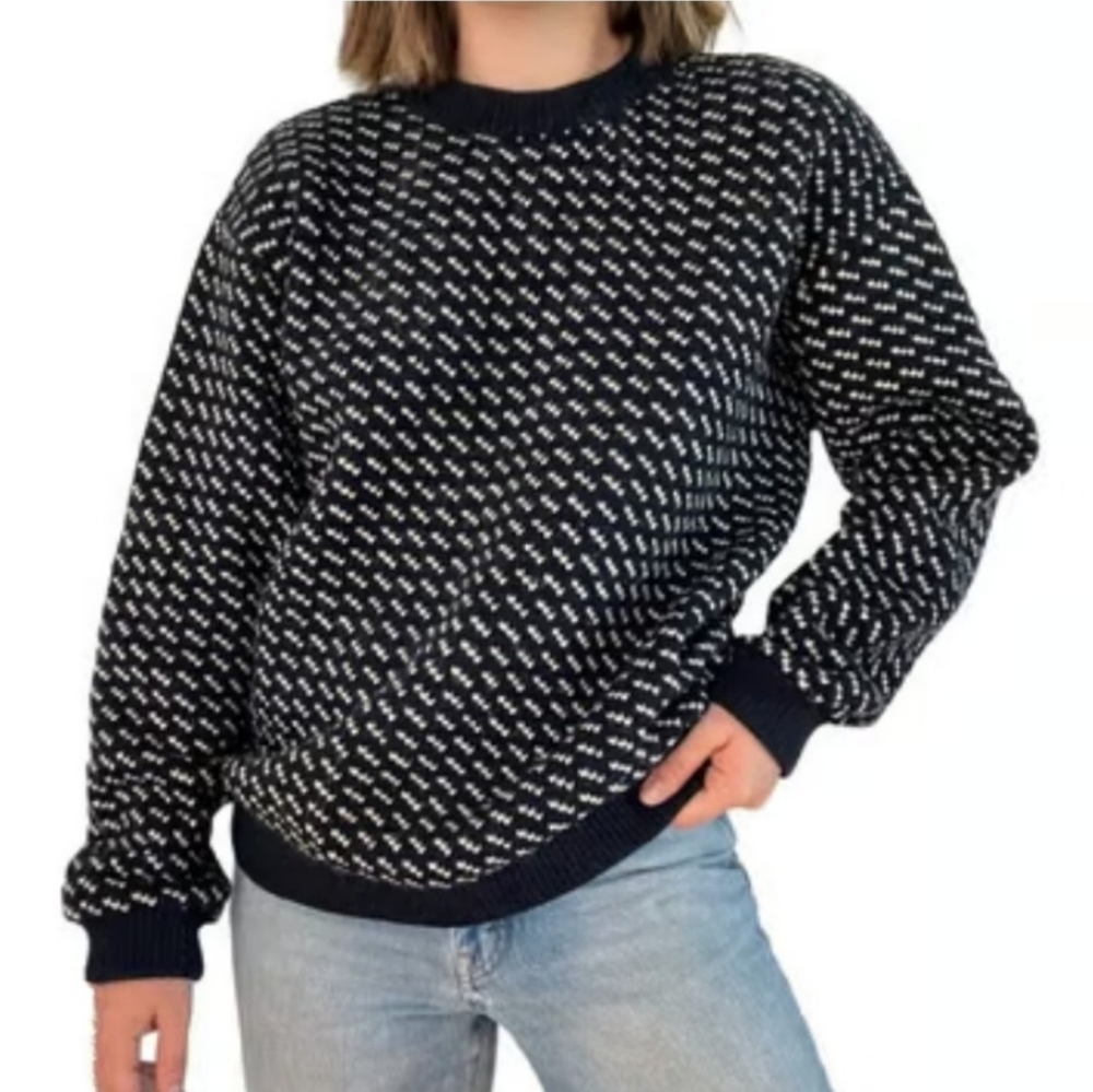 Vintage L.L. Bean Birdseye Knit Norwegian Wool/Rayon Sz L Navy- Sweater